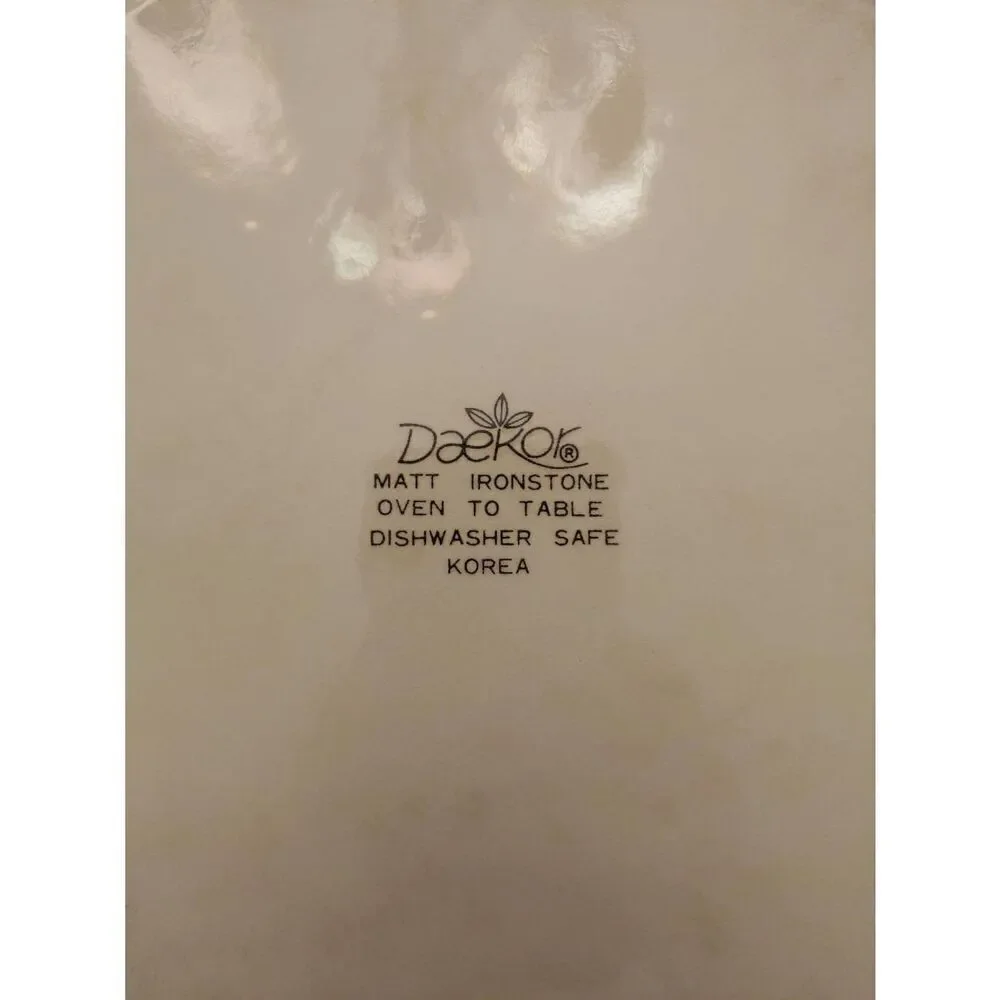 Vintage Daekor Matt Ironstone Beige/Brown Floral Oven To Table Plate